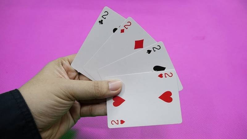 Luật chơi bài tú lơ khơ cơ bản